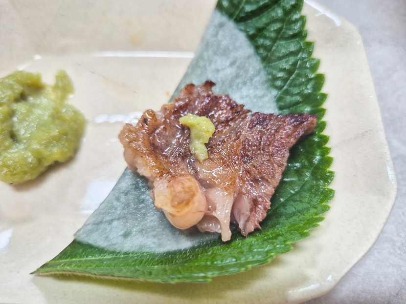 깻잎에 올린 등심